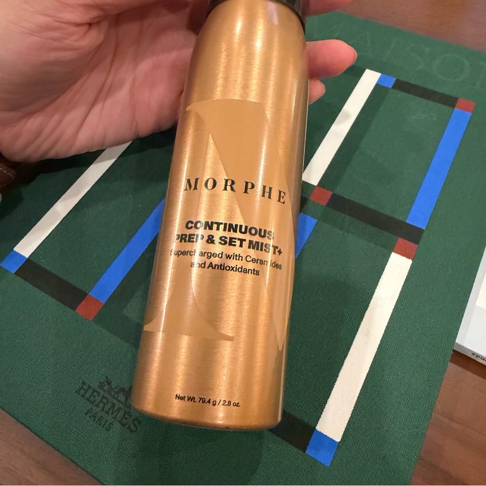 Morphe Continuous Prep & Set‎ Setting Mist+ 2.8oz - Picture 2 of 2